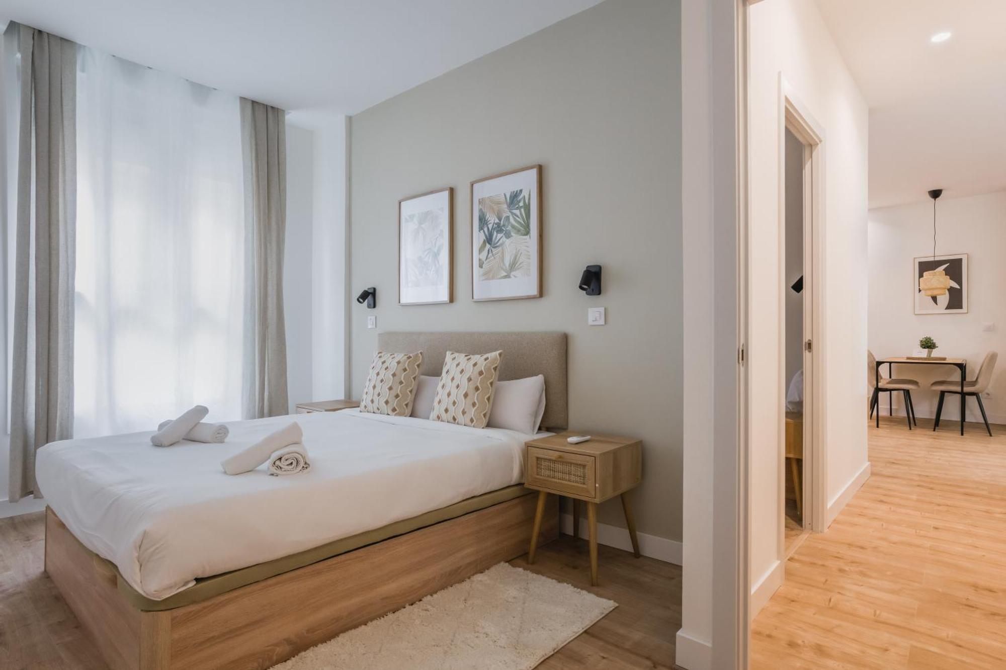 Spacious Stylish - 2bd 1bth - Cuatro Caminos Apartamento