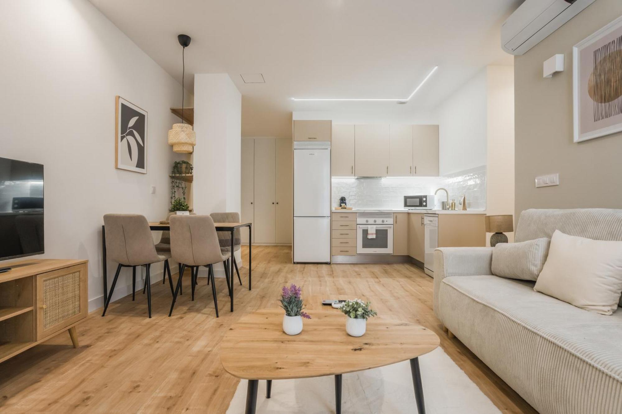 Spacious Stylish - 2bd 1bth - Cuatro Caminos * Madri